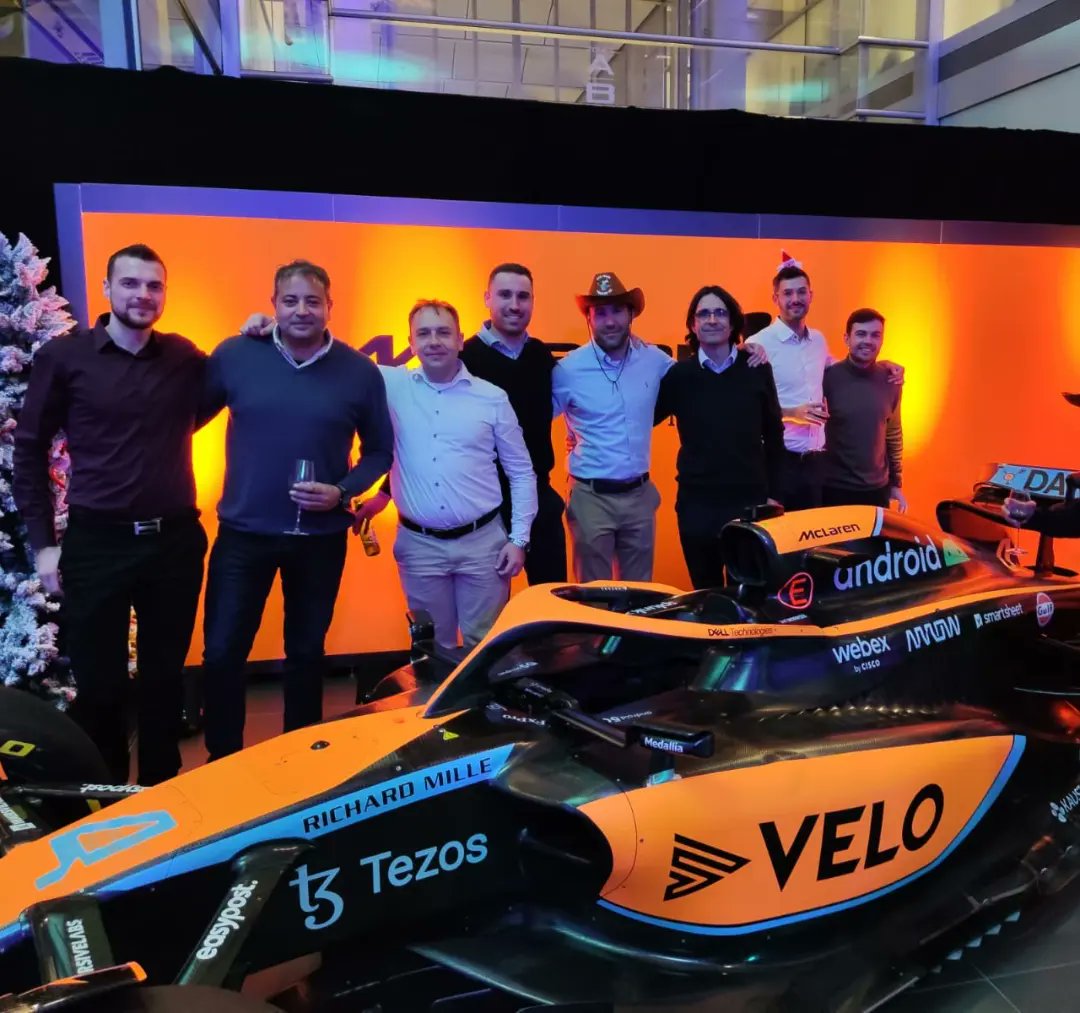 McLaren Christmas party 2022.
 
The season is over,now is time to relax and enjoy and to thanks the proud group of people that makes this possible.Thank you all.

Se acabó la temporada,tiempo ahora para reflexionar y recargar las pilas para el 2023,esto no para. Gracias a todos.