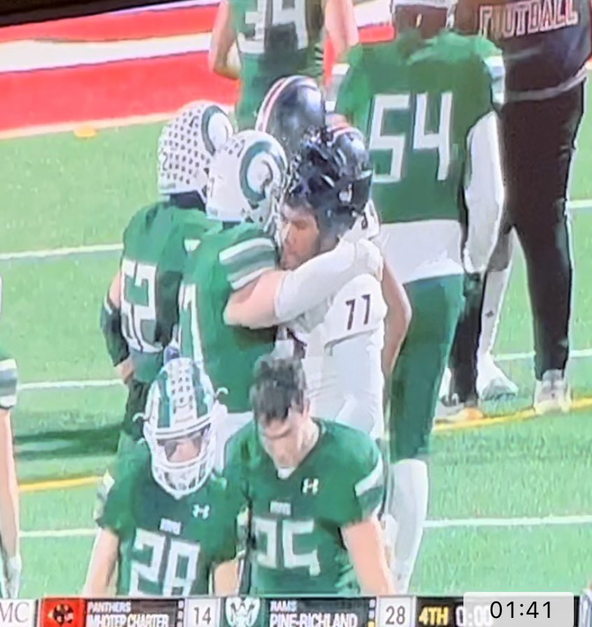 AK_DeHart5's tweet photo. 💚Bring it home, boys! State Champions!! Great to watch.These screenshots after the victory are most definitely my favorite though! That’s class! I’d love to know what our boys were saying to them. Well done fellas! I see you. We are RAM proud! Thank you @Coach_LeDonne https://t.co/YAbbPnNjE4