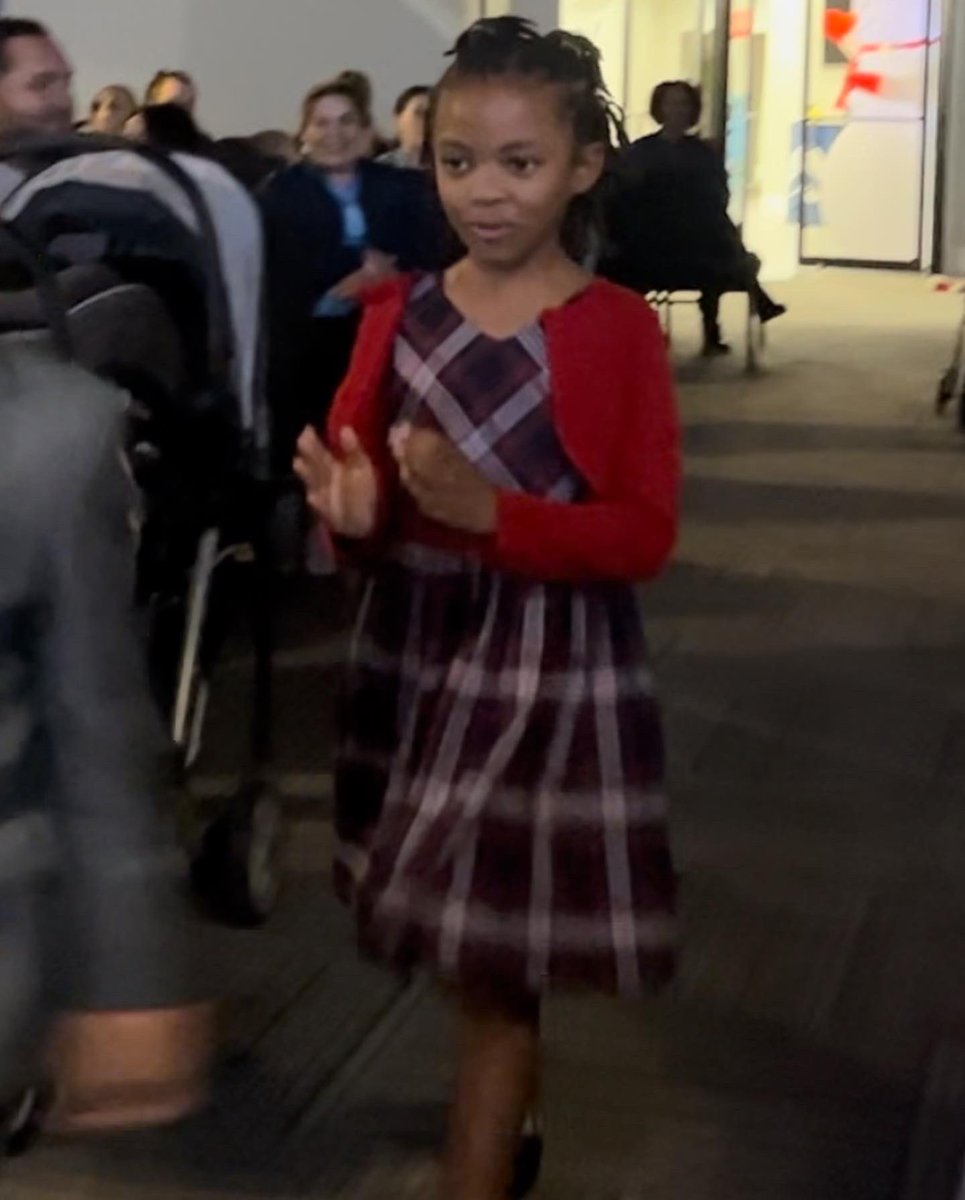 Slo_motion504's tweet photo. Christian Christmas Program🎄 
#ThatGirlGood 🥰❤️ https://t.co/i7WWOfa1RI