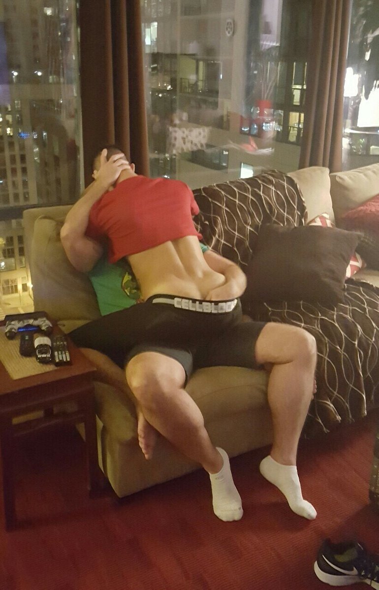 thepakiladx's tweet photo. Could be us ! 

#love #gay #guys #Romance https://t.co/l9CFzbWuoW
