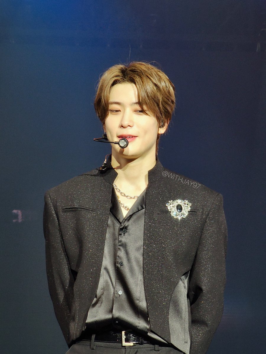 withjay97's tweet photo. 🖤
#9YearsWithJaehyun
#정재현_9주년_축하해
#NCT #재현 #JAEHYUN https://t.co/vhfvL5ibhu