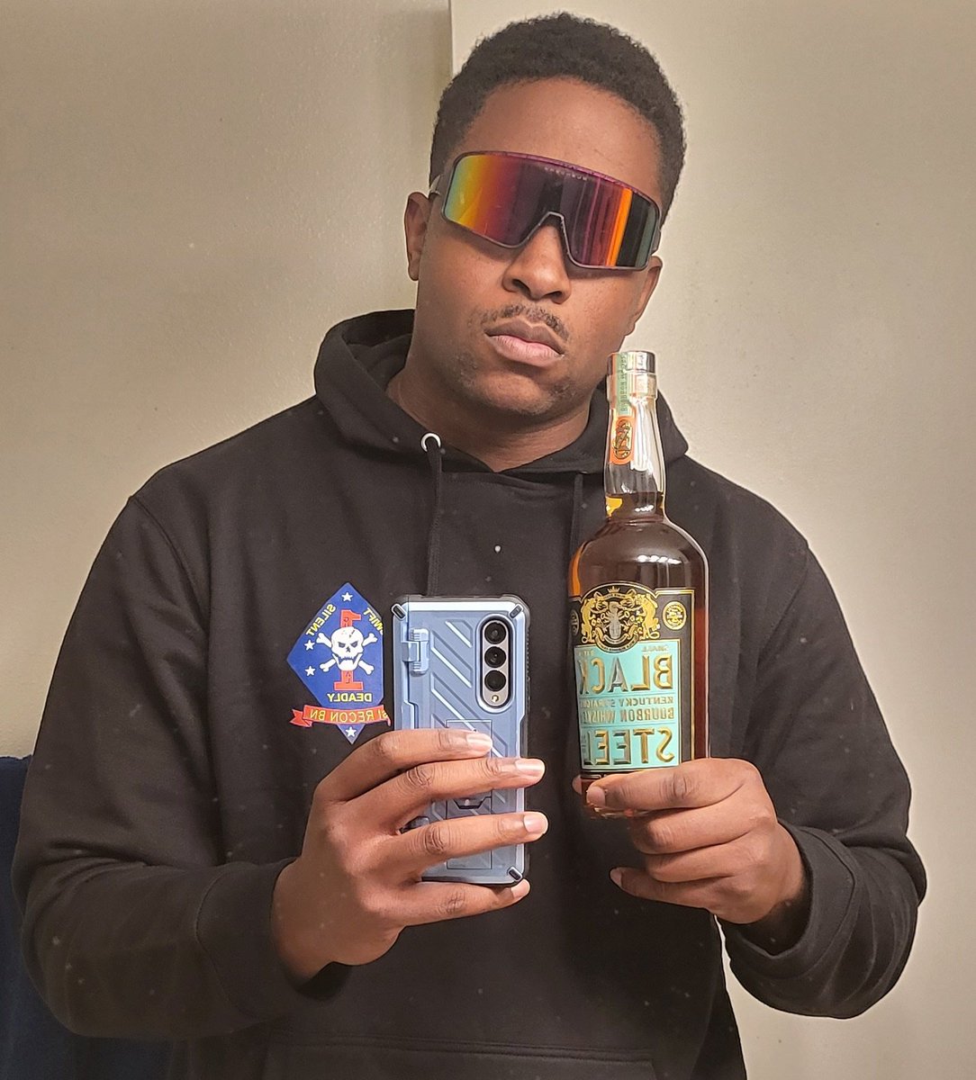 ProfPressure's tweet photo. Yoooooo @DrDisrespect this @BlackSteel is fire! And perfect for a long week of bs to chill! Now for some #Warzone2 FOR WINS! #CallofDutyWarzone2 #CallofDuty #SyNi gonna be on #twitch n streaming here πΏ https://t.co/d2o9w4Lzuz