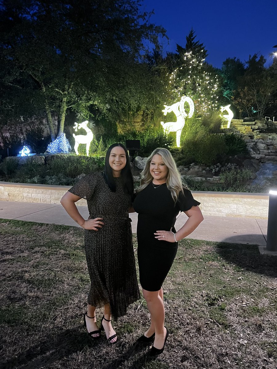 Chanin Luz Billings (@chaninluz) on Twitter photo <a href="/cowgirlsoftball/">HSU Cowgirl Softball</a> at the NFCA convention! Great first convention for <a href="/CoachElkins1/">Shelby Elkins</a>!! <a href="/cowgirlsoftball/">HSU Cowgirl Softball</a> at the NFCA convention! Great first convention for <a href="/CoachElkins1/">Shelby Elkins</a>!!