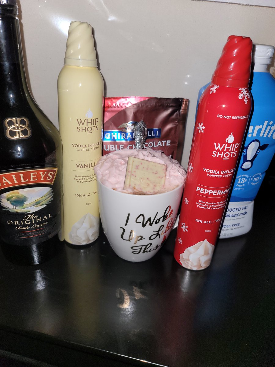 01beysmoke's tweet photo. I FINALLY GOT EVERYTHING I NEEDED FOR THE PEPPERMINT HOT CHOCOLATE @iamcardib MADE AND BABYYY IT WAS 🔥🔥 ITS EVEN GOOD WITH ANDES MINT CHOCOLATES. 😋 CHEFS KISS 😚👌🏾 I MIGHT HAVE ANOTHER ONE TONIGHT. 🥰❤️ https://t.co/PGvB0srNaC