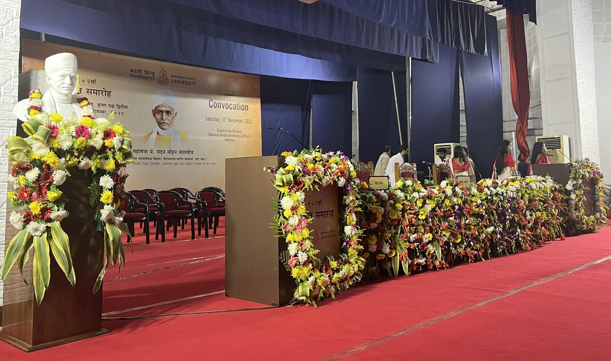 bhupro's tweet image. All set!

#Welcome Graduands!

#Convocation2022 #BanarasHinduUniversity #BHU #Convocation