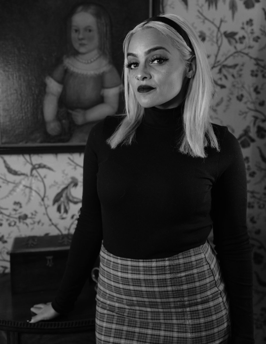 AlyssaAlessi's tweet photo. Ok writing friends, author photos are in. Which is your fav? #WritingCommunity #horrorfamily #spookyMG https://t.co/FakyHG3dvM
