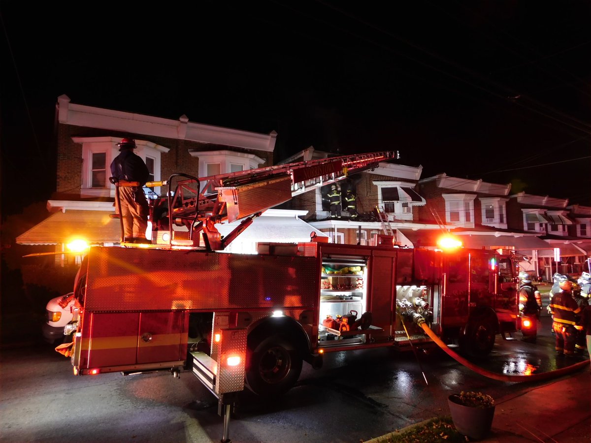 lvltc97's tweet photo. @NorristownFire units on Arch Street with a fully involved second floor dwelling fire @EastCoastAlert @EmergMgt @RealTrafficdan @rotondo_nick @upper_fire @GoodwillFire32 @eng32ine1 @ESV911 @pcrs29 @PerkiomenFire @mikeyb4746 @ConshyFireCoNo2 @HarmonvilleFire https://t.co/BWFiXWAkzO