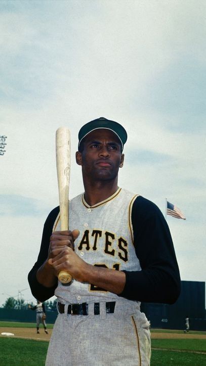 VanderlansJim's tweet photo. A #ClassicShot  📸 ✨ ......
Roberto Clemente 
#MLB #HOF #Pittsburgh #Pirates https://t.co/PQoDDLVrUL