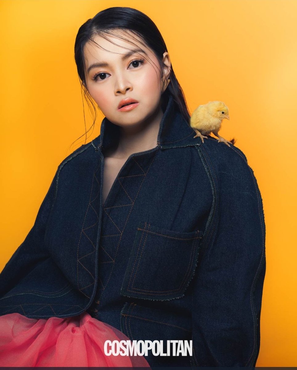 ShowbizBanter's tweet photo. The country's Primetime Princess BARBIE FORTEZA graces the cover of the leading fashion and lifestyle magazine in the Philippines with the modern Filipina theme. We want to see more high fashion Barbie!
#BarbieForCosmo https://t.co/xUK3plgqL6