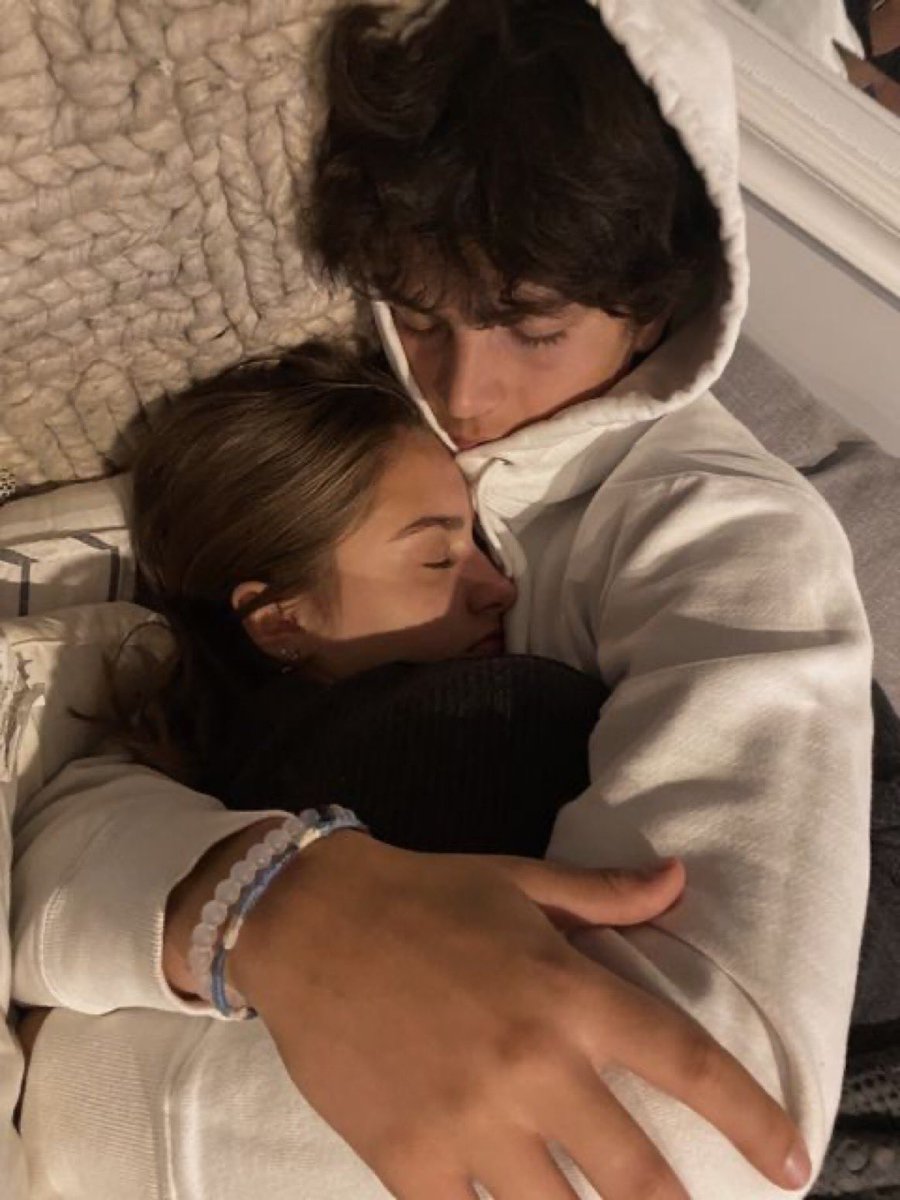 AidenMofficial's tweet photo. Mood rn. https://t.co/Rke7LYcgnN