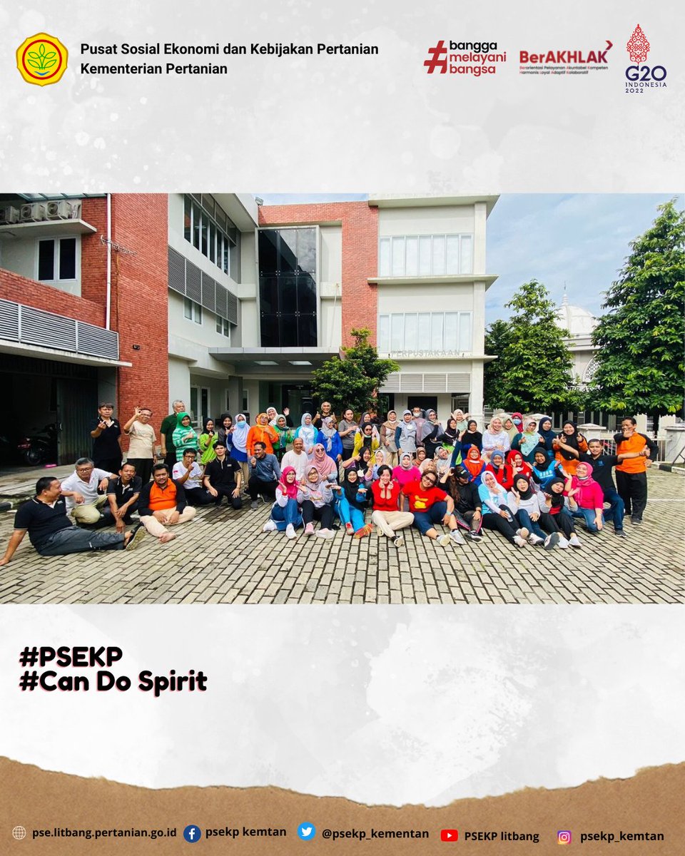 psekp_kementan's tweet photo. Senam Jum’at, Badan Sehat
Seluruh pegawai tampak mengikuti senam dengan antusias dan semangat, meskipun beberapa ada yang mengalami kesulitan dalam mengikuti gerakan, namun hal tersebut tidak mengurangi keinginan mereka untuk berolahraga.
#PSEKP
#senamjumat
#CanDoSpirit https://t.co/F3sEK7ZPzq