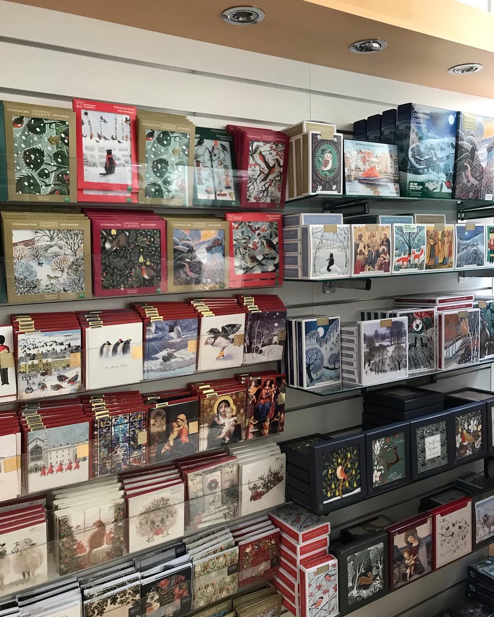 A reminder that the last posting day for second class mail is December 12th and that is next Monday! Come on into our Bath and Salisbury shops and then get ✍️@Beautyatno32 @bathbid <a href="/VisitBath/">Visit Bath</a> <a href="/salisburybid/">Salisbury BID</a> #postalstrike #christmascards #indieretail