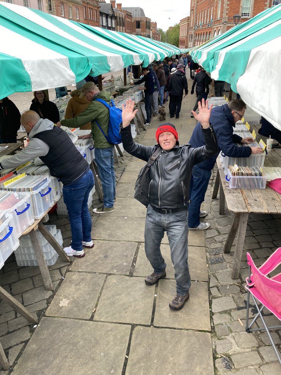 Chesterfield Record Fair, tomorrow: Sunday, 11.12.22. Open: 9am-2pm.  S40 1AR.