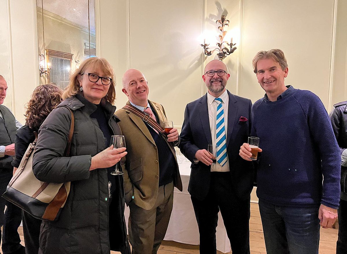 thetncard's tweet photo. Thank you to all our #TunbridgeWells High Street partners who joined us at @HotelduVinbrand on Wednesday for Christmas drinks.  A very special evening celebrating our community.  https://t.co/4U6uxylJvC 
#tntogether #supportlocal @WestKentMind https://t.co/x8lipirjPd