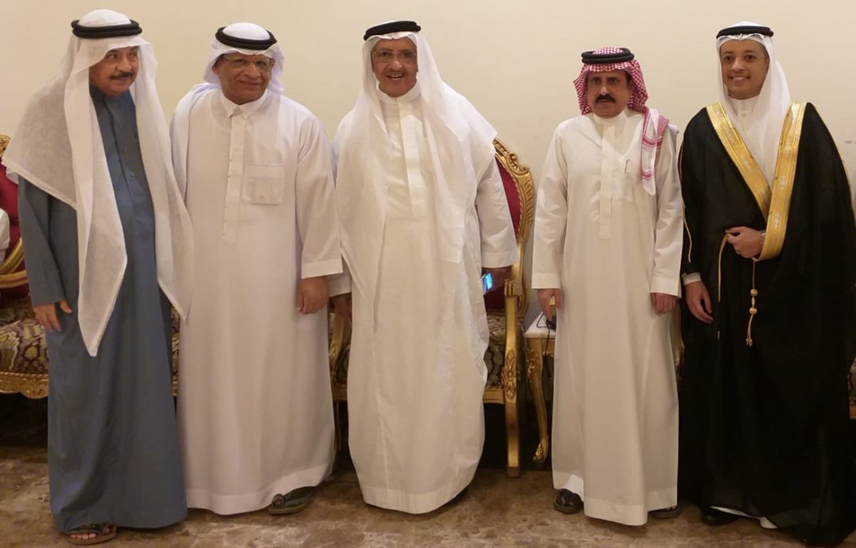 FaiqHinnawi's tweet photo. العزيز الاستاذ احمد الشمراني شرفنابحضور حفل زفاف ابن اختي سلطان العرياني https://t.co/JVkjEeKQgk