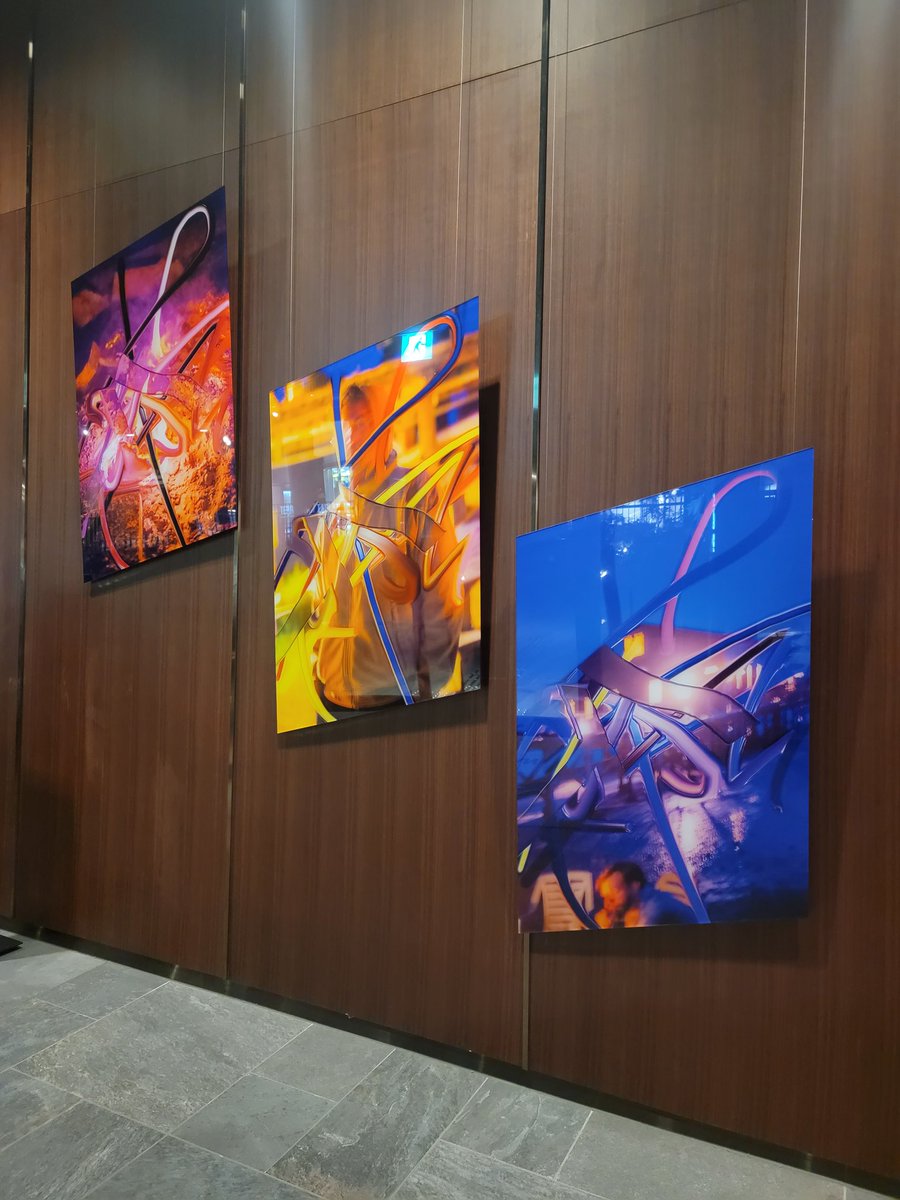 metro_kawasaki's tweet photo. 定期的に入れ替えをしている、Seasonal Art🎨
「Seasonal ART #Phase13」では、小林健太氏の作品をお届けしています🎶
2階エントランスに展示しているこちらは、年末年始の華やかなシーズンにピッタリです✨
https://t.co/ljMxFr44By
#小林健太
#kentacobayashi
#chiesaikiartprojects https://t.co/rOFaB6oCtg