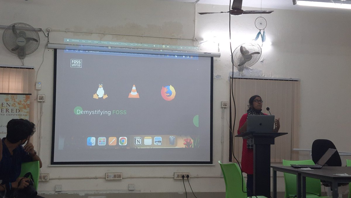 FOSSUnited's tweet photo. "Demystifying FOSS", a talk by @riya_mathew_11 at #Ideathon, a women only event in Kochi.

#WomenInTech https://t.co/Drh3UmZs6C