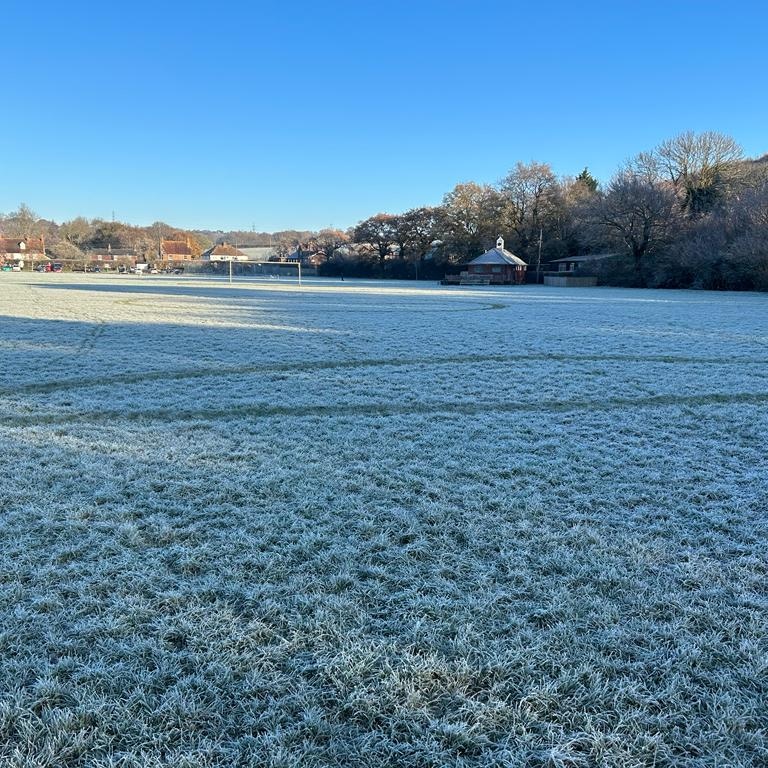 𝙂𝘼𝙈𝙀 𝙊𝙁𝙁

No game's for the Crows this week, with the Rec frozen as well. 

Enjoy your weekend everyone, stay warm and cheer on the boys!

#ItsComingHome #CROWS
