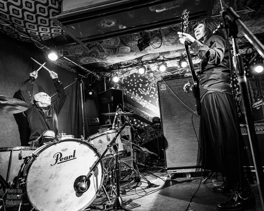 wA4szsGvl4FUxYI's tweet image. 明日です！！
岡山デスペラード行きます
チケット取り置き絶賛受付中！！
宜しくお願いします🎵

■12月11日㈰

@岡山 デスペラード

open 18:00 / start 18:30
¥2000+drink

岡山県岡山市北区表町3-11-105
問)086-225-5044

#vIEWpOINt
#2me
#ミトン
#モジュララ
#ヒミツノコウドウ
#岡山デスペラード