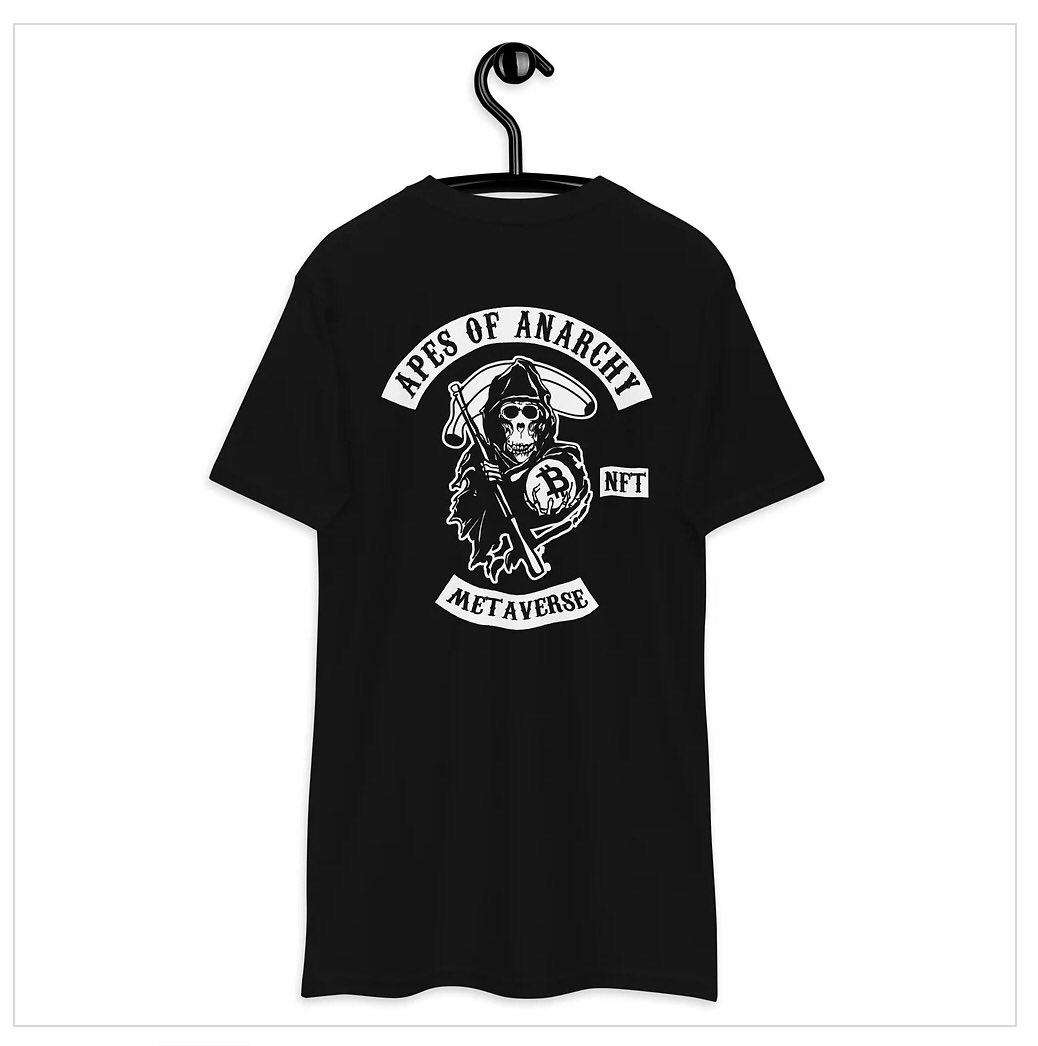 arihersch's tweet photo. #apesofanarchy #nft drop now live on @cryptocomnft, don’t miss out, t shirts available at https://t.co/BNgELlDmSW https://t.co/7QcB1mGJeA