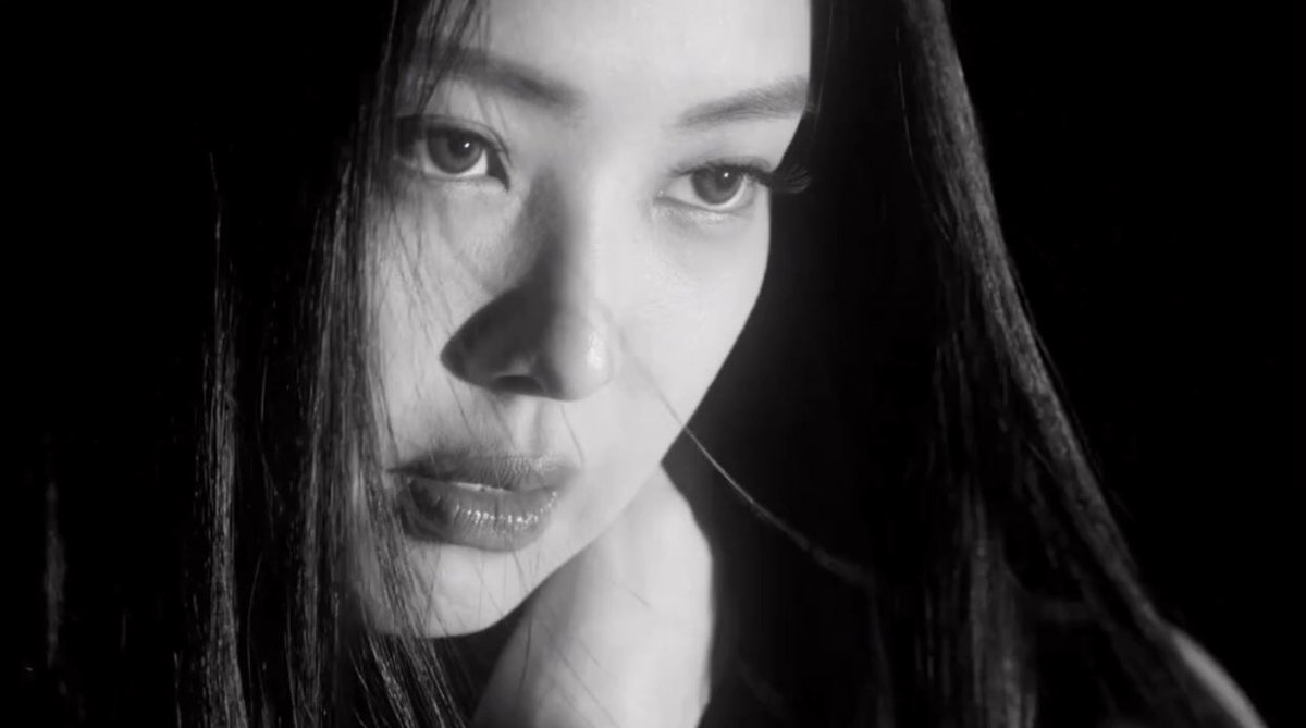 jennie pics tweet media