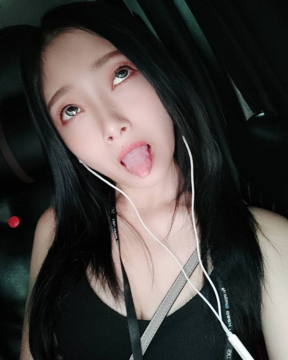 TabithaJeremy5's tweet photo. 鳳山按摩個人工作室（賴ss7988）
依漫SPA美學會館
全新環境、全新感受、眾多優質咩咩
高檔優雅舒適環境、平價收費
絕對讓您感受到身心靈的全面放鬆
#鳳山按摩 #鳳山個人工作室 https://t.co/oa5eEt5lwr