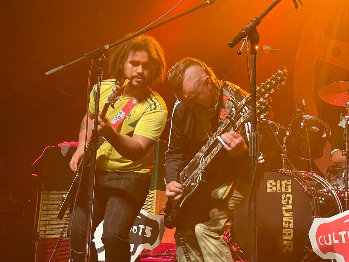 nbootsma's tweet photo. Hey @Big_Sugar_Music, thanks for an amazing show.  Knew I was gonna miss my train for the encore. Not gonna get home til after 4.   So worth it. https://t.co/DCeFj5lg01