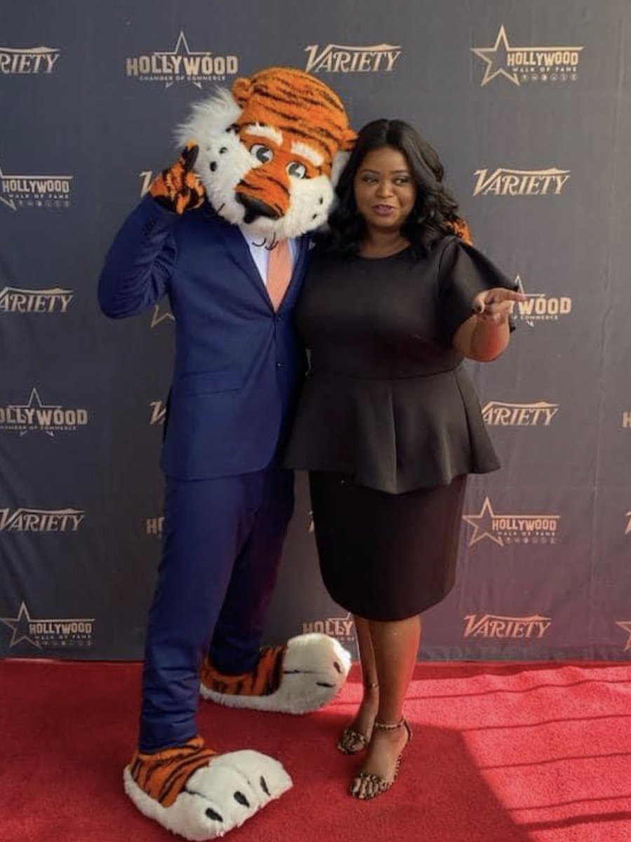 JohnHaas404's tweet photo. I love that @octaviaspencer invited @AubietheTiger01 to her Walk of Fame ceremony. She’s so amazing, buying food for @AuburnU students during finals week. 🧡💙 @WalkofFameStar https://t.co/rlDMcRWXYr