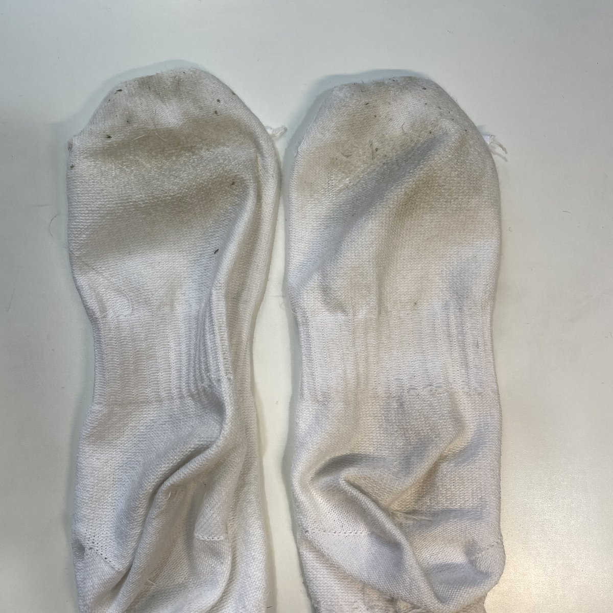 lovesocksssss tweet media