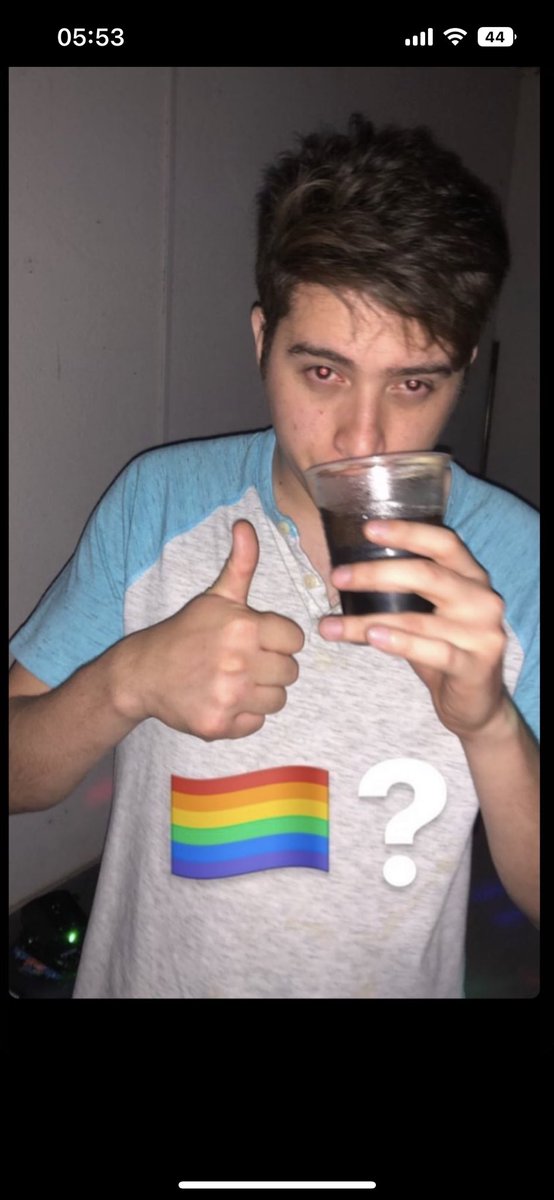 <a href="/FacuTannure/">Facu Tannure</a> <a href="/AgusSall/">Tina</a>