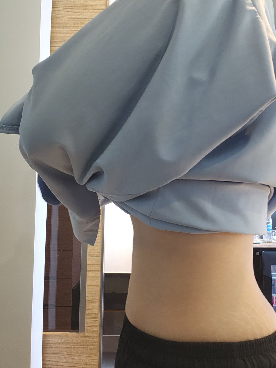 BABYREVIEW94's tweet photo. ช่วงนี้เราท้องผูกแบบถ่ายไม่ออก 3-4 วัน เลยหาตัวช่วยสำหรับการขับถ่าย เจอตัวนี้มาใน 7-11 ช่วยปรับสมดุลลำไส้ ขับของเสียออกจากร่างกาย ไม่ปวดบิดท้อง ชงดื่มตัวนี้กินก่อนนอน สภาพตามเห็น เช้ามาพุงยุบเพราะถ่ายออกหมด หมดแบบเกลี้ยง 555555 ไอเลิ้บบบบ ❤️🫶🏻 #Glutamaxthailand #VidaFibermix https://t.co/tuXIIFrqp1