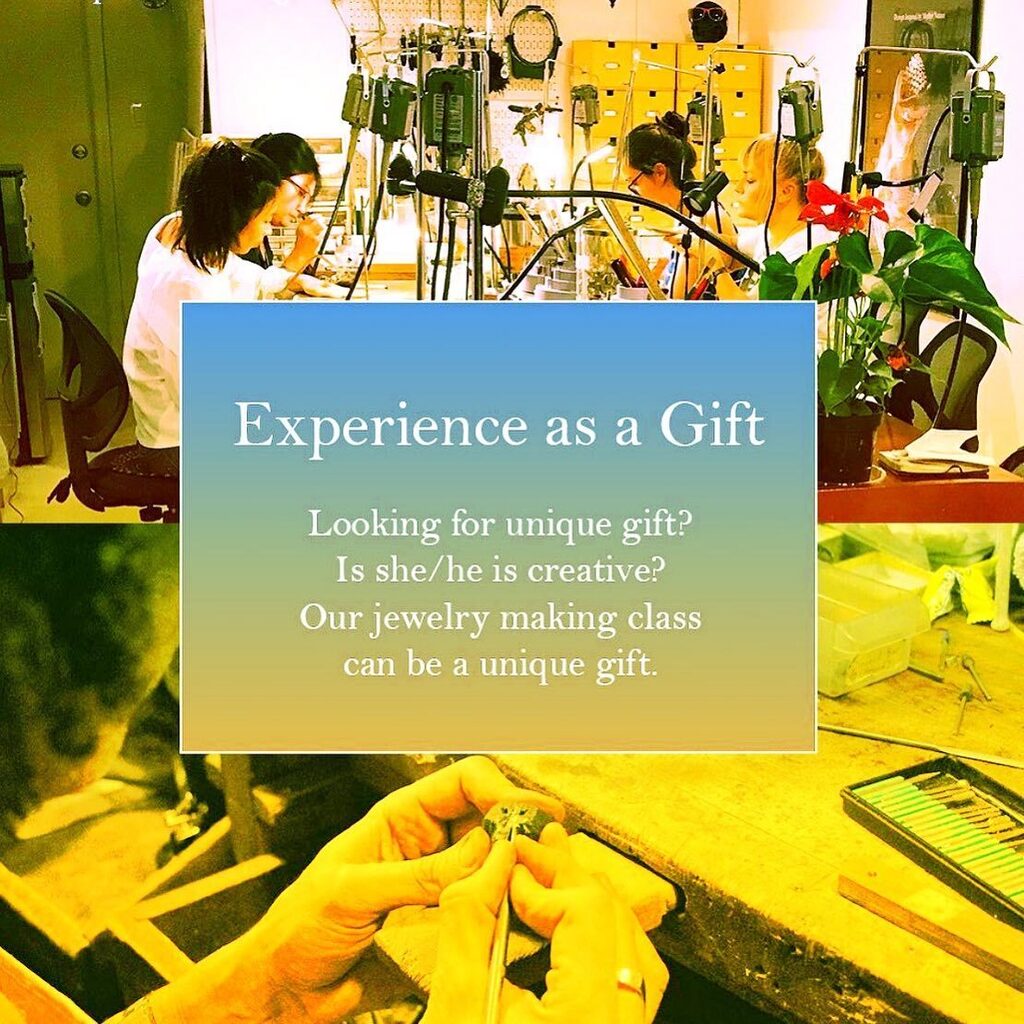 Happy Holidays!🎁🎄🎅🏻
If you are looking for holiday gift🎁for someone who has everything, experience gift is not bad idea and still not too late.😉💕

Our one day ring making class 💎or continuing course package can be a unique gift for someone who is creative.
Also it will b…