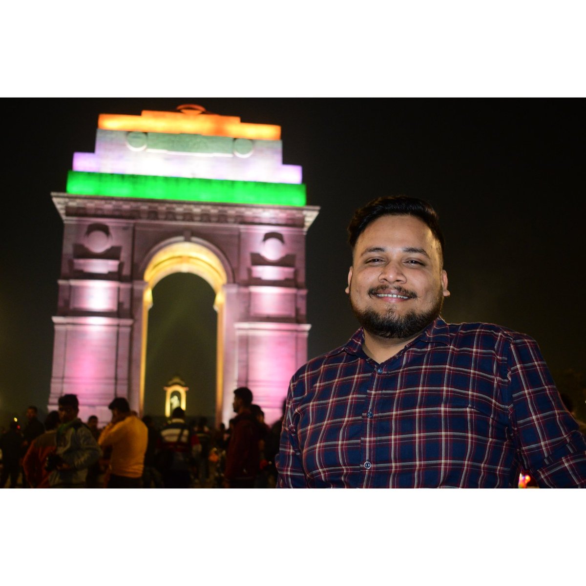 Shagun13875's tweet photo. #NewProfilePic https://t.co/Dww2oDhMmz