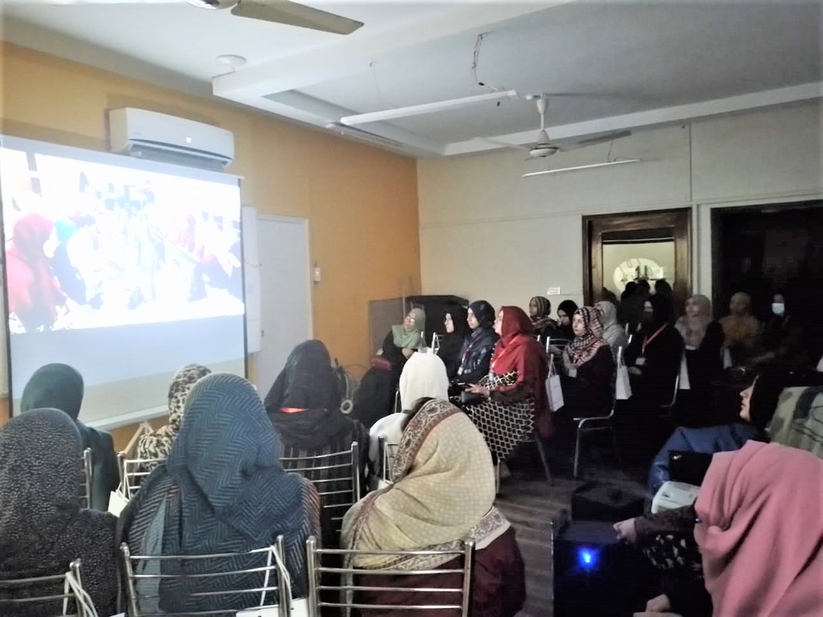 CodeGirlsKhi's tweet photo. We welcome onboard Phase 1 Cohort 12 participants.
Orientation happening now! Wishing these 36 lovely women a great start in the career.
#WomenInTechPK
@shamimrajani @FaizaYousuf @Hasnainwalji https://t.co/0qJ5UafRMZ