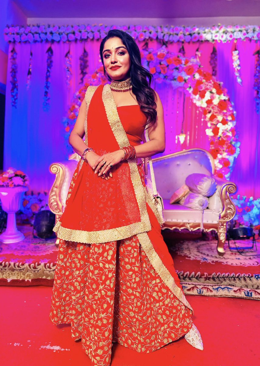 sayantani tweet media
