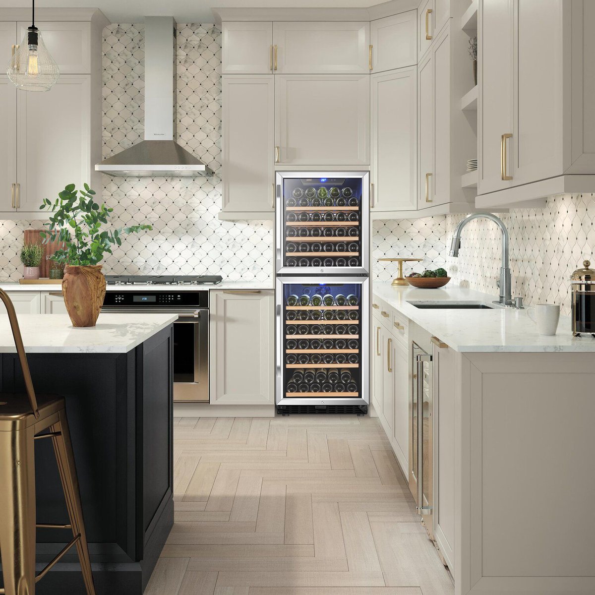 lanboappliance's tweet photo. As a leading supplier of wine coolers with years of experience in wine storage, we only recommend considering wine coolers equipped with a #Lanbo LW133DD #compressor system. There are many reasons to choose a compressor over a semiconductor #wine #cooler. 
https://t.co/LVPQMtfadn https://t.co/AwiHW0LnAW