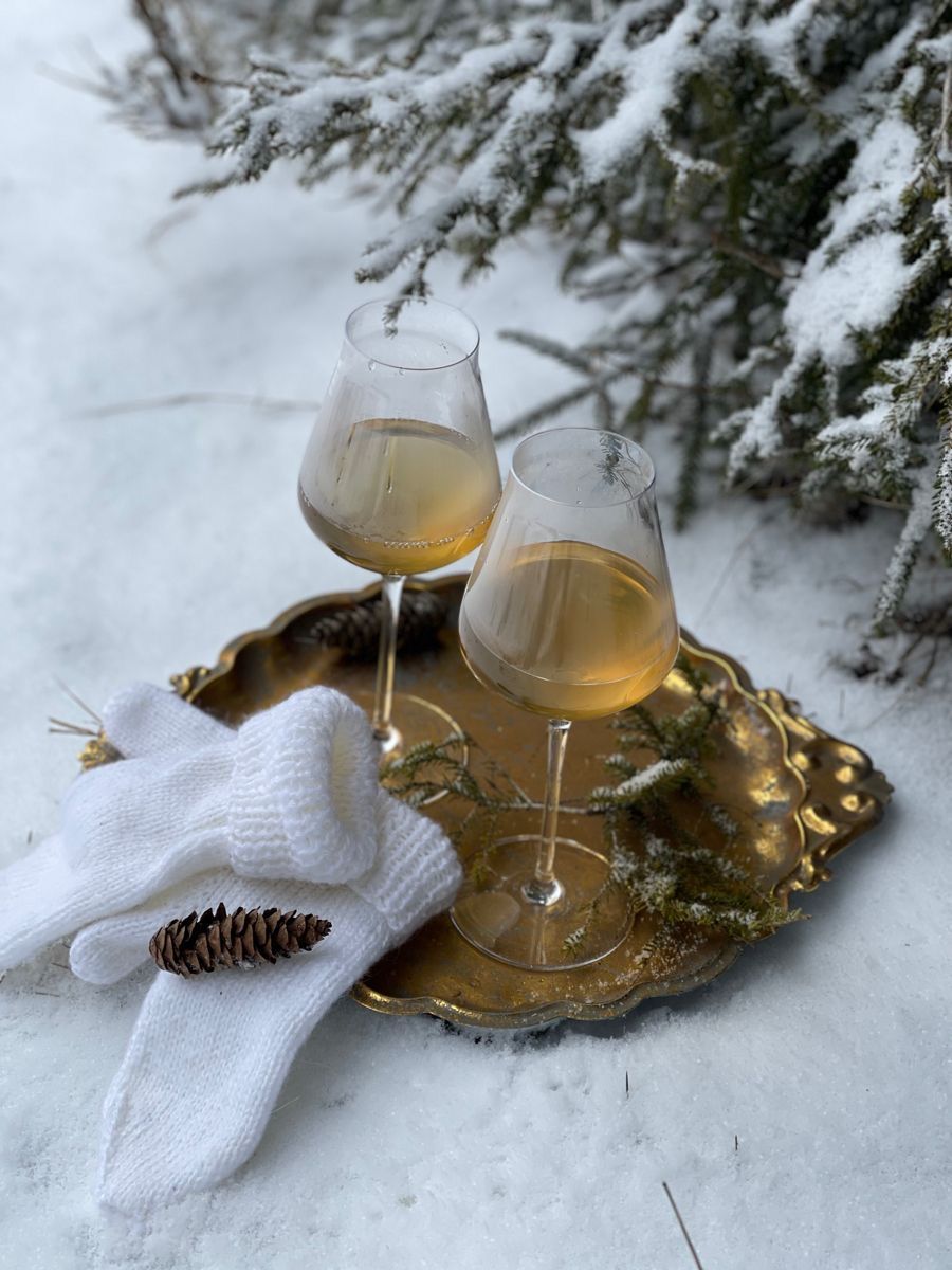 ALEJANDRATaha's tweet photo. Happy Holiday Saturday FRIENDS🥂🍸🍾🥂🍸🥂🍸🍾🍸🥂🍸🍾🥂🍸🥂🍹🍹🍹 https://t.co/x91W0lW2cZ