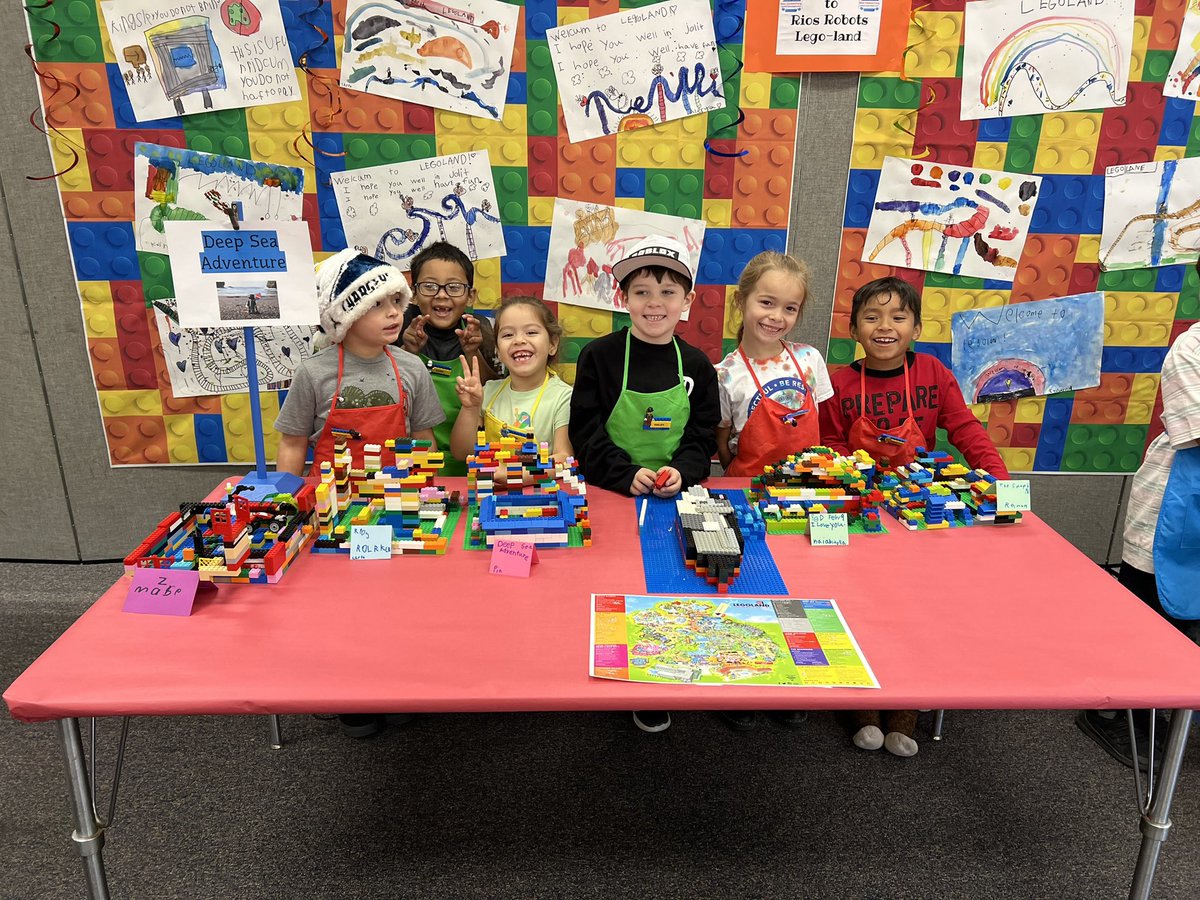 LizLoether's tweet image. These classes learned about building with Legos and imagined their own new worlds in @LEGOLAND_CA Well Done! @RiDozier @S_Smith_1st #riosrocks #ComputerScienceWeek @RiosRobots