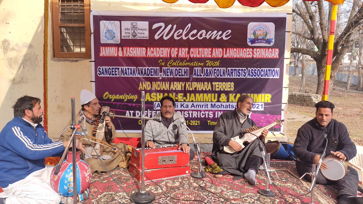 Khurshe05465049's tweet photo. #CulturalEventsofKupwara
#CulturalEvents
#CulturalProgram
#Culture #CLX #06DEC22KT https://t.co/ZXZyAqcoNk