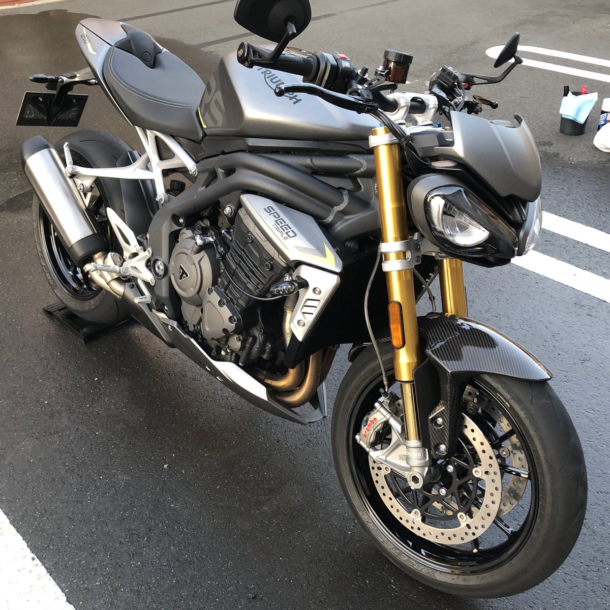 JxcUxb's tweet photo. 洗車して今年は終了、冬眠です
皆様よいお年をお迎えください https://t.co/04u0LHlehS