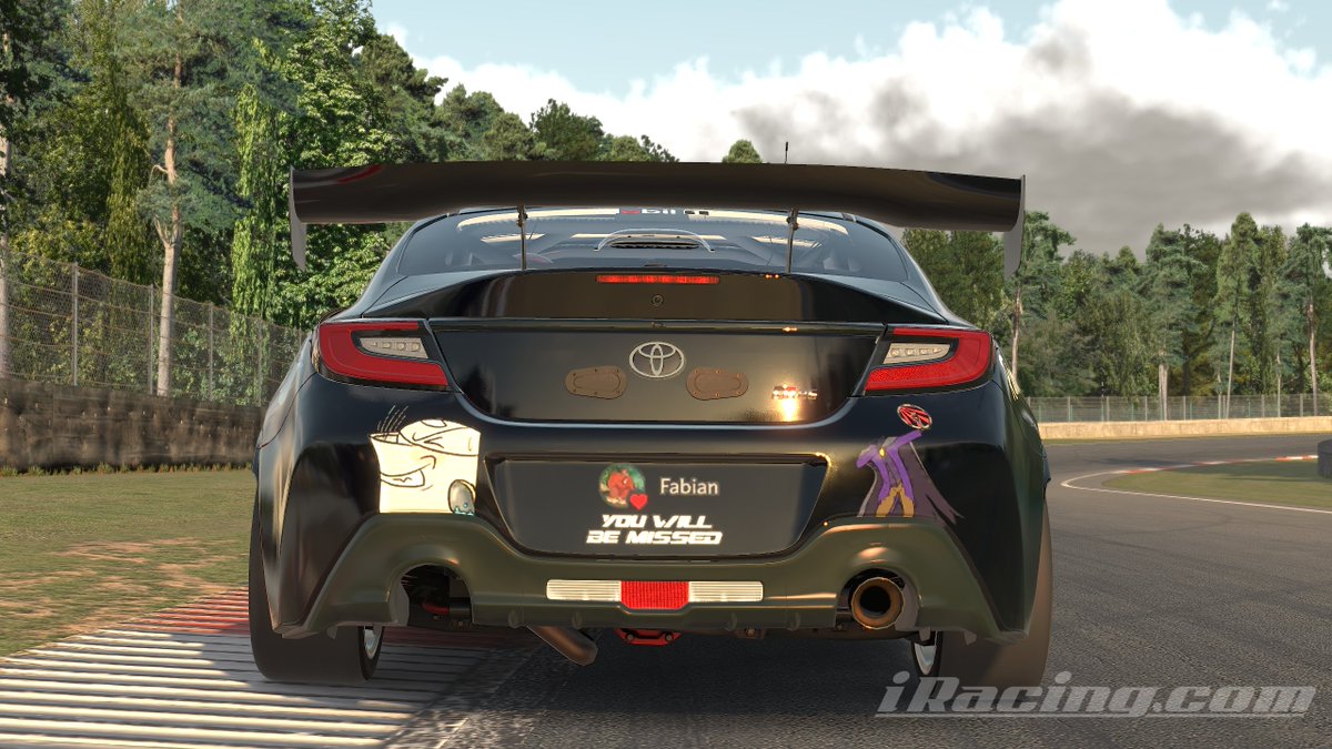 Jimmy Broadbent tweet media