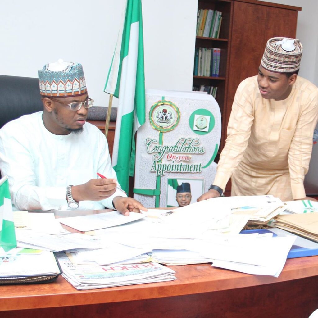 SaharaReporters's tweet photo. EXCLUSIVE: Terrorists-Linked Minister, @ProfIsaPantami Secures Secret Employment For Son In Nigerian Communications Commission Despite Public Notice Of No Recruitment | Sahara Reporters https://t.co/P1xVeYqPlm https://t.co/z7JXQnqOGZ
