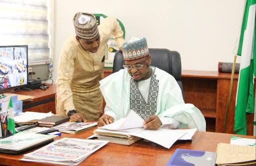 SaharaReporters's tweet photo. EXCLUSIVE: Terrorists-Linked Minister, @ProfIsaPantami Secures Secret Employment For Son In Nigerian Communications Commission Despite Public Notice Of No Recruitment | Sahara Reporters https://t.co/P1xVeYqPlm https://t.co/z7JXQnqOGZ