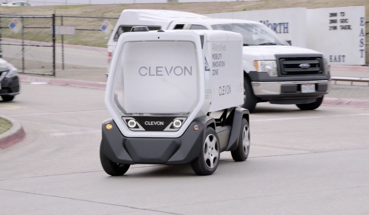 MobilityTechNew's tweet image. Clevon completes first North American autonomous delivery courier in Fort Worth.

#clevon #automonousrobots #autonomousvehicles #autonomousdelivery #selfdrivingvehicles #mobility #mobilitytechnews #technology #technews #driverless

bit.ly/3VKw3os