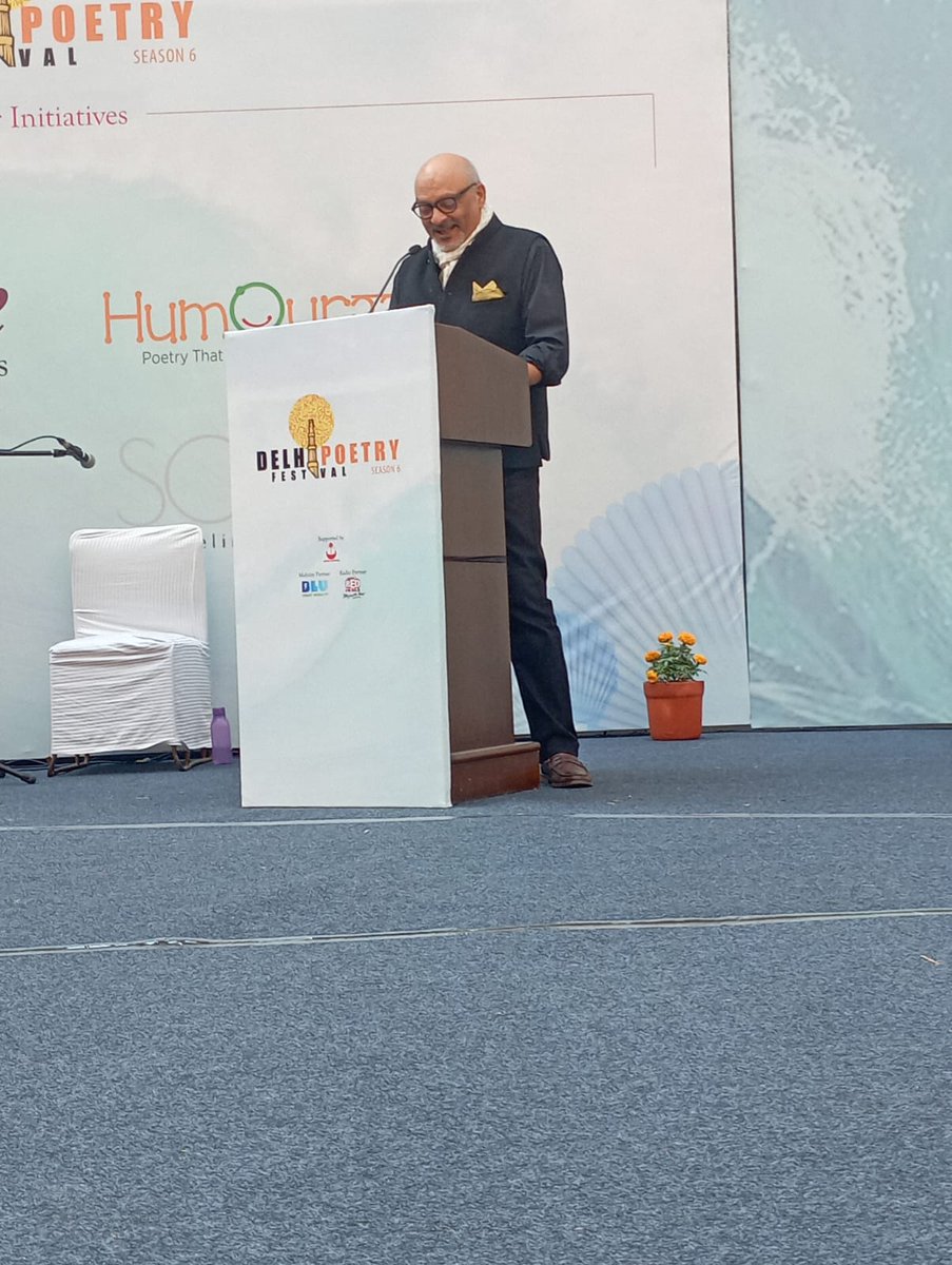 DelhiPoetryFest's tweet photo. YUDH KI VYATHA - UKRAINE KI KAVYA PUKAR....
By: Nidheesh Tyagi
#dpf6
#delhipoetryfest https://t.co/xGh6psQ88n