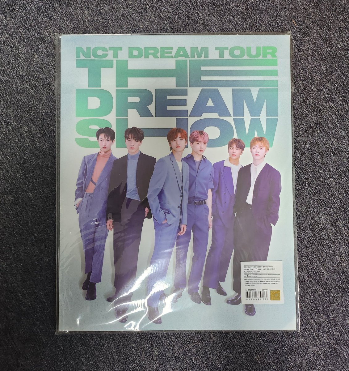 cute_nct__'s tweet photo. nctdream 엔시티드림 더드림쇼 드림쇼 브로슈어

미개봉 1.0

크기가 커서 택배만 가능합니다

nct 엔시티 콘서트 엠디 https://t.co/ytA7MEk5Vh