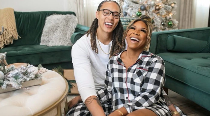 VABVOX's tweet photo. Brittney Griner is back home where she belongs after months of abuse and her wife Cherelle never stopped fighting for her, so stop saying that's not "real" love. If Cherelle had been fighting for a man, y'all would be putting her on magazine covers as a model for all women. https://t.co/nJFw8Si2f5