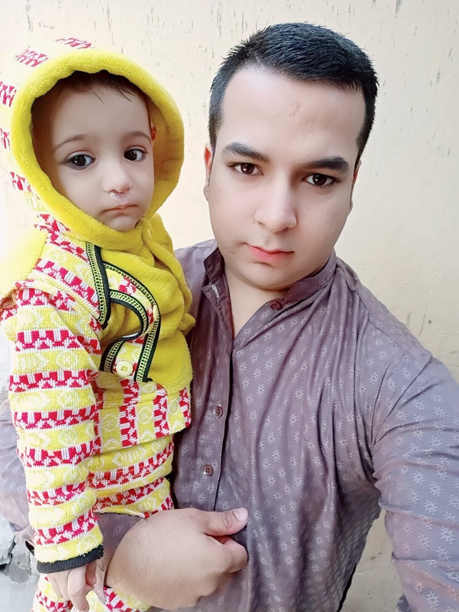 Suleman_Ali786's tweet photo. 😍Me With Haram Fatima😍 https://t.co/htxOoIapqK