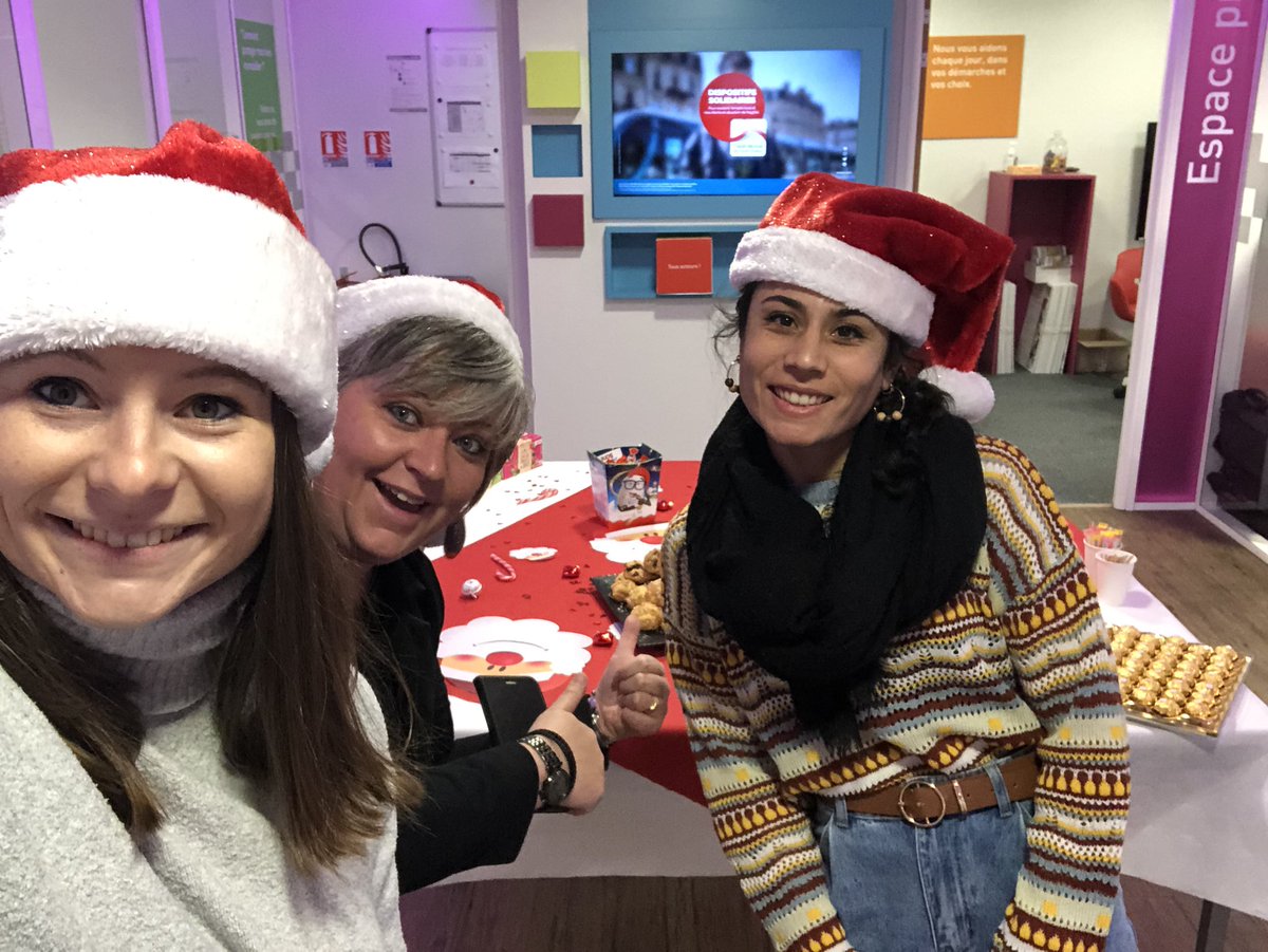 cmsostmichel16's tweet photo. C’est Noël à Saint Michel ! 🎅🏼🎄 #noël #cmso https://t.co/6P1ArIZOJj