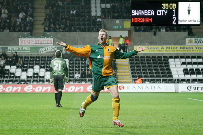 HorshamFC tweet picture